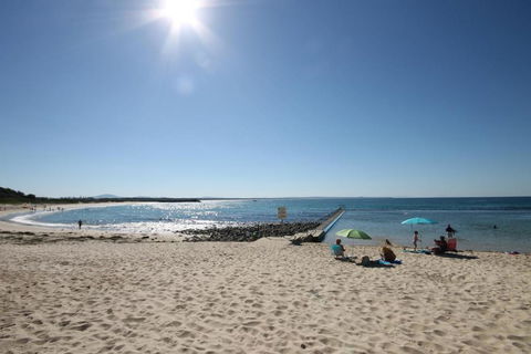 CHILL OUT BEACHSIDE At FORSTER - Accommodation Coffs Harbour 6