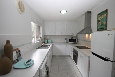 CHILL OUT BEACHSIDE At FORSTER - Accommodation Coffs Harbour 1