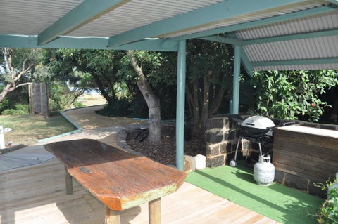 Bayview Boathouse - Accommodation Coffs Harbour 4