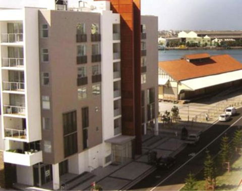 Honeysuckle Executive Suites - Accommodation Coffs Harbour 5