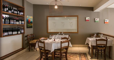 Royal Hotel Bowral - Accommodation Coffs Harbour 2