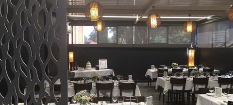 L'Olio Italian Kitchen - Accommodation Coffs Harbour 1