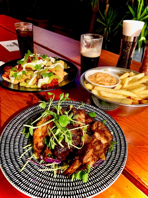 Republic Bar & Cafe - Accommodation Coffs Harbour 5