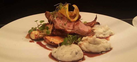 SEE Restaurant - Accommodation Coffs Harbour 1
