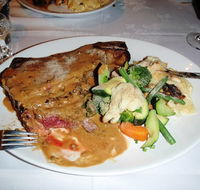 Pentagon Restaurant - Accommodation Coffs Harbour