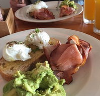 4 Kings Coffee  Food - Accommodation Coffs Harbour