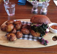 Huski Cafe - Accommodation Coffs Harbour