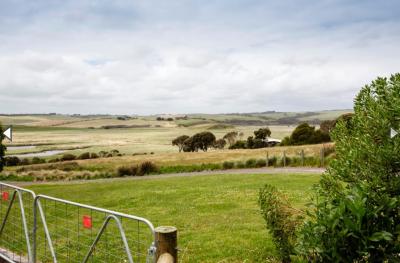 The 12 Apostles Inn / Princetown Tavern - Accommodation Coffs Harbour 1