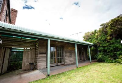 The 12 Apostles Inn / Princetown Tavern - Accommodation Coffs Harbour 9