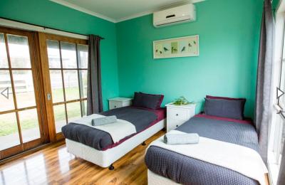 The 12 Apostles Inn / Princetown Tavern - Accommodation Coffs Harbour 11