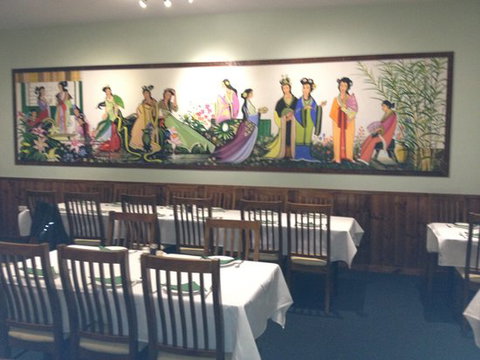 Emerald Chinese Restaurant - Accommodation Coffs Harbour 0