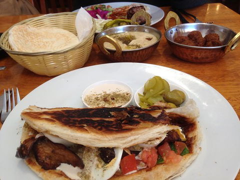 Za'atar - Accommodation Coffs Harbour 0