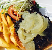 Adelaide Hotel - Accommodation Coffs Harbour