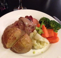 Australian Hotel - Accommodation Coffs Harbour