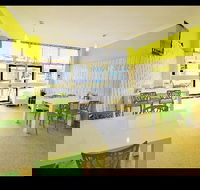 Queen Street Cafe  Takeaway - Accommodation Coffs Harbour