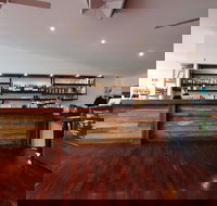 The Timbercutter - Accommodation Coffs Harbour