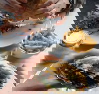 Two Hands - Accommodation Coffs Harbour