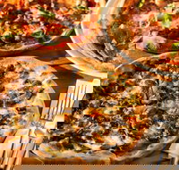 Piccolo Pizza - Camp Hill - Accommodation Coffs Harbour