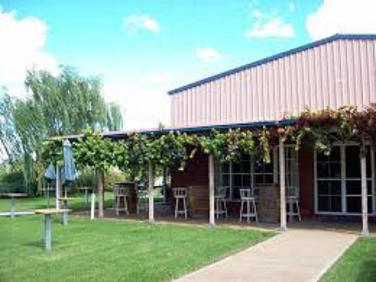 Dubbo NSW Accommodation Coffs Harbour