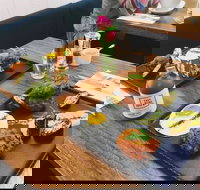 Between Us - Accommodation Coffs Harbour