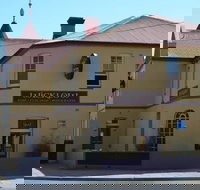 The Wicklow Hotel - Accommodation Coffs Harbour