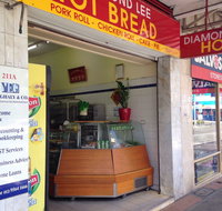 Diamond Lee Hot Bread - Accommodation Coffs Harbour