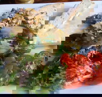 Fetching Treasures Cafe - Accommodation Coffs Harbour