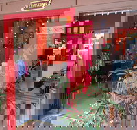 In 2 Thai - Accommodation Coffs Harbour