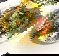 Michael's at Walsh's - Accommodation Coffs Harbour