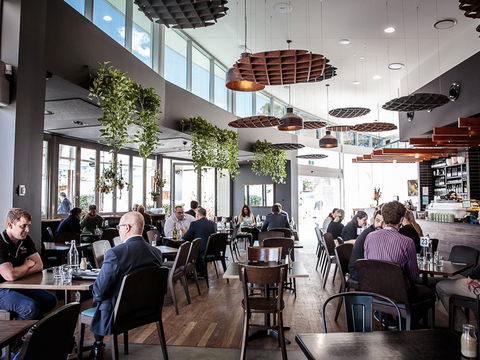 EQ Cafe And Lounge - Accommodation Coffs Harbour 0