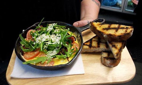 The Lansdowne Crescent Cafe - Accommodation Coffs Harbour 4
