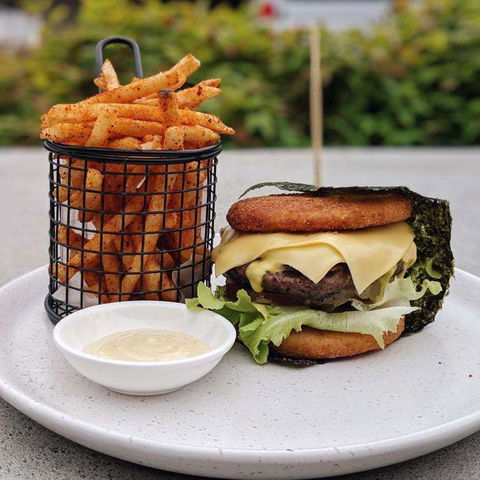 Asi Burgers - Accommodation Coffs Harbour 0