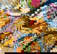 Backyard Burger Kitchen - Accommodation Coffs Harbour