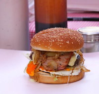 Paul's Famous Hamburgers - Sylvania