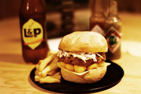 Burger Bro - Accommodation Coffs Harbour 0