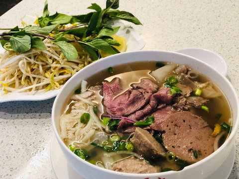 Pho Dzung Tan Dinh - Accommodation Coffs Harbour 0