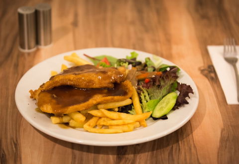 Central Hotel Cootamundra - Accommodation Coffs Harbour 1
