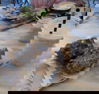 Like Minds - Accommodation Coffs Harbour