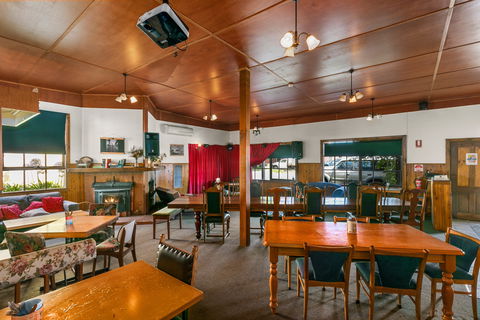 Archies Couch - Accommodation Coffs Harbour 1
