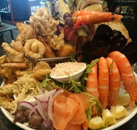 Carmen's on the Park - Accommodation Coffs Harbour