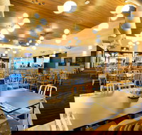 Coolum Beach Hotel - Coolum Beach - Accommodation Coffs Harbour