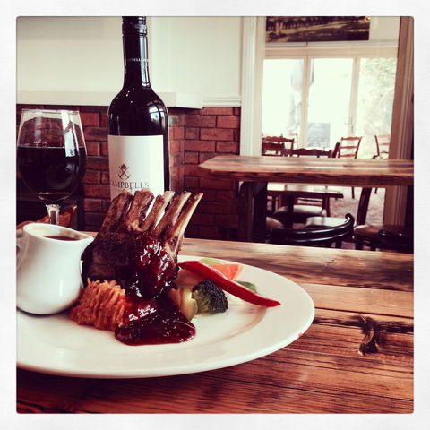 Royal Mail Hotel Mulwala - Accommodation Coffs Harbour 1