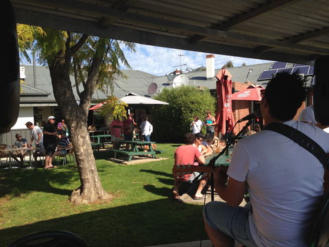 Royal Mail Hotel Mulwala - Accommodation Coffs Harbour 2