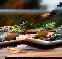 Avocados Bar and Cafe - Accommodation Coffs Harbour