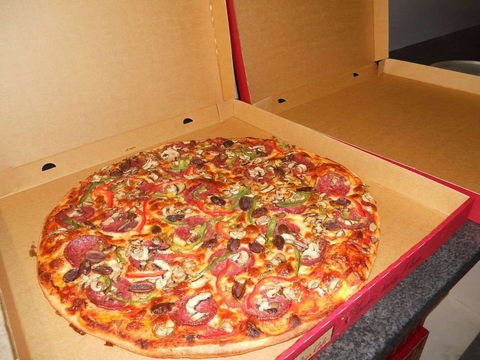 Amici Pizza Cafe - Accommodation Coffs Harbour 0