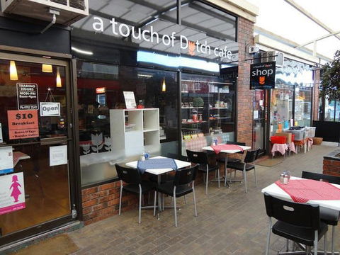 A Touch Of Dutch - Accommodation Coffs Harbour 0
