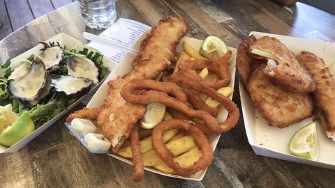 Windsor Seafoods - Accommodation Coffs Harbour 0