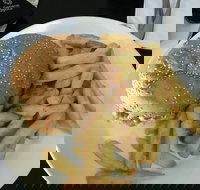 Moonambel Hotel - Accommodation Coffs Harbour