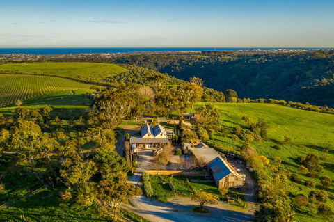 Samuel's Gorge Winery - Accommodation Coffs Harbour 0