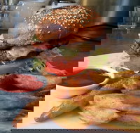 Kardinia Outlet Cafe - Accommodation Coffs Harbour